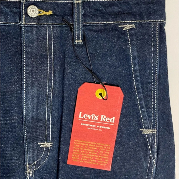 LEVI'S RED WOMEN'S LOW-RISE TWISTED SLIM BLUE DENIM SKIRT SIZE MEDIUM - Picture 8 of 16